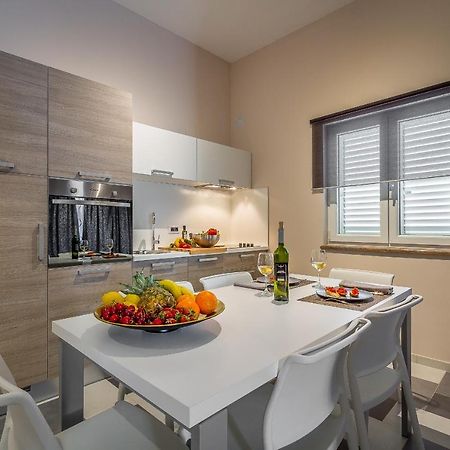 Apartment Maris Rovinj Exterior photo